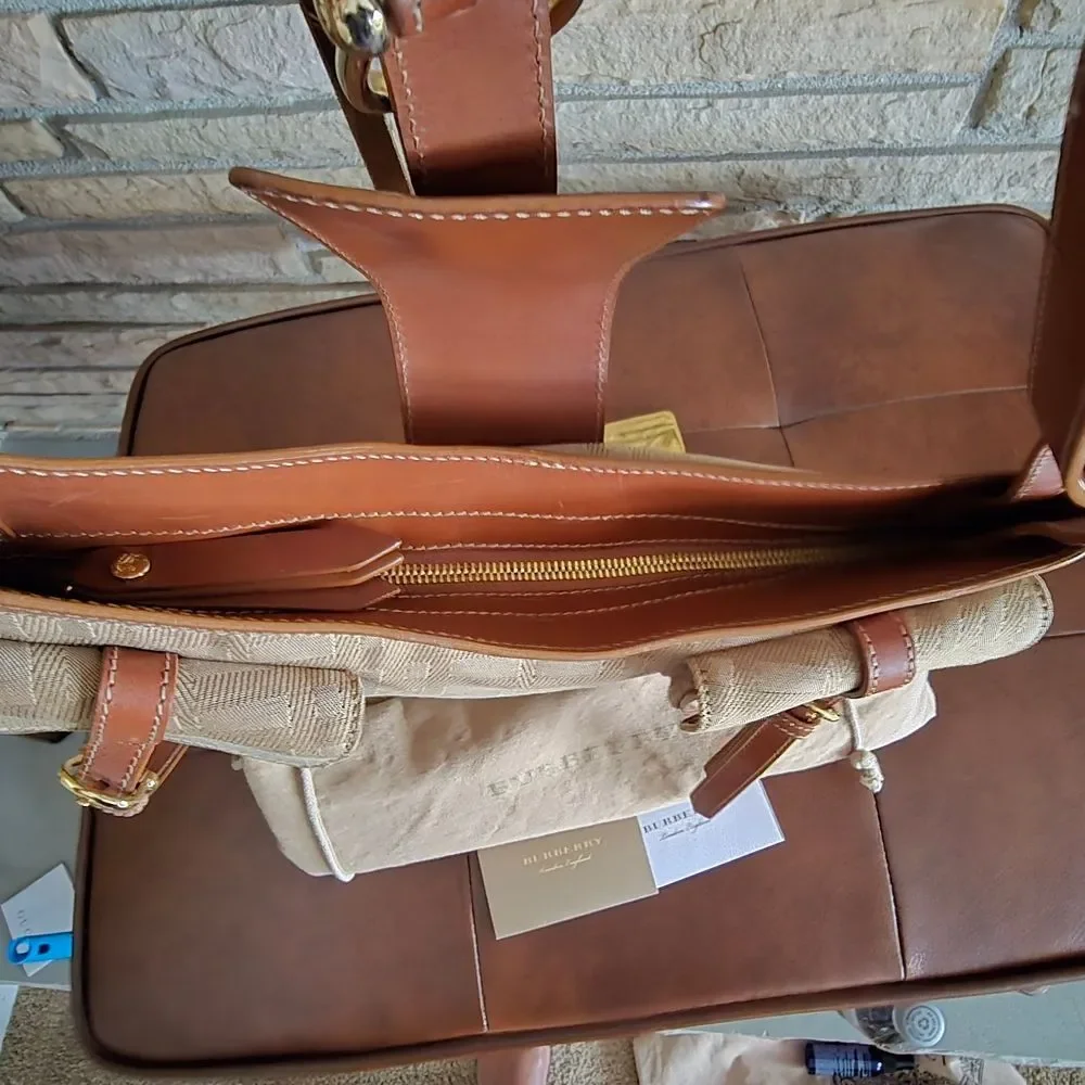 Burberry Brown Plaid Shoulder Bag - Picture 12 of 13